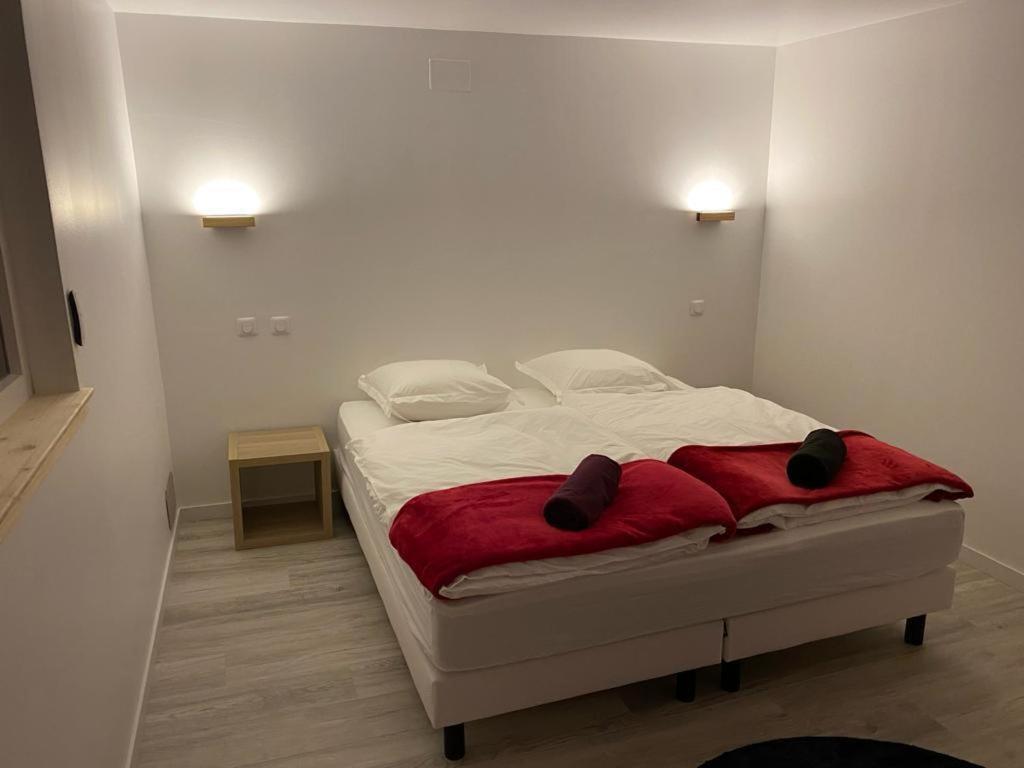 Holiday home Le Grand Charlyse, De 1 A 10 Personnes